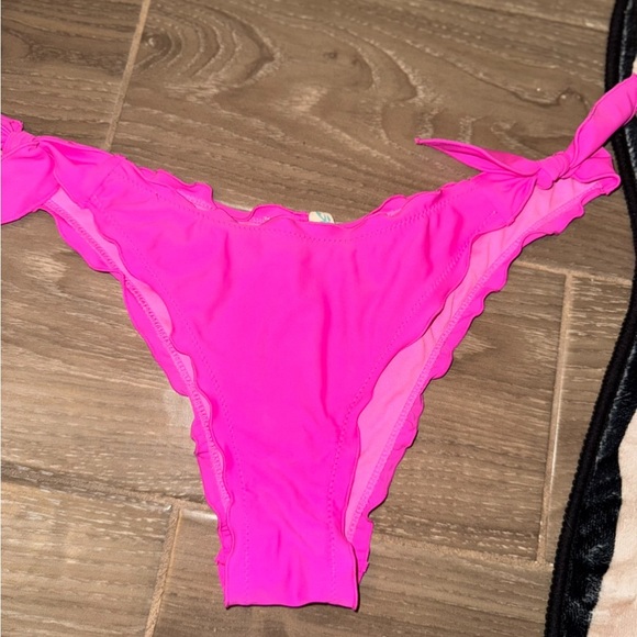 Hobie: Solids Tie Side Merrow Hipster bikini bottoms hot pink Size large - Picture 3 of 9